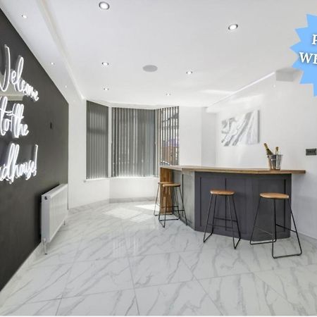 Crystal Towers Sasco Apartments Blackpool Zewnętrze zdjęcie