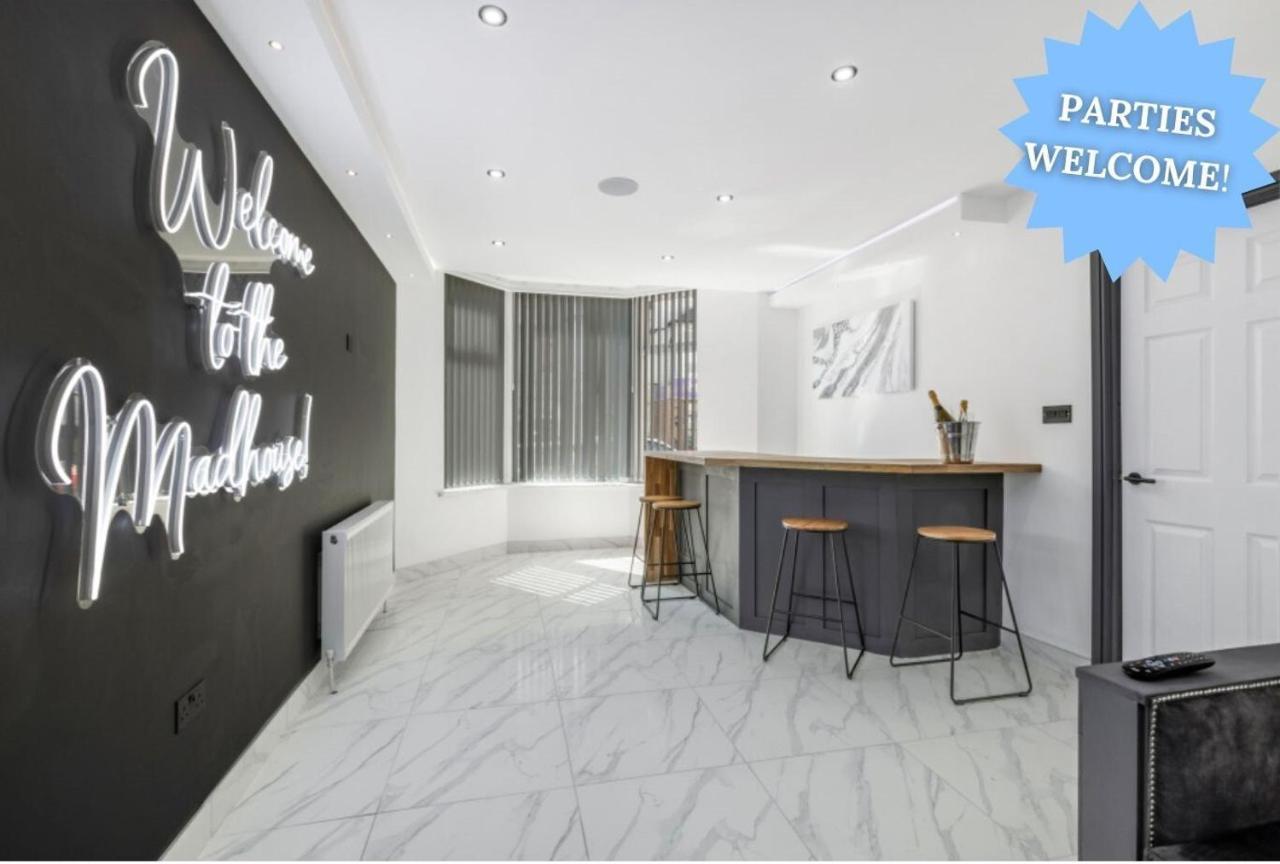 Crystal Towers Sasco Apartments Blackpool Zewnętrze zdjęcie